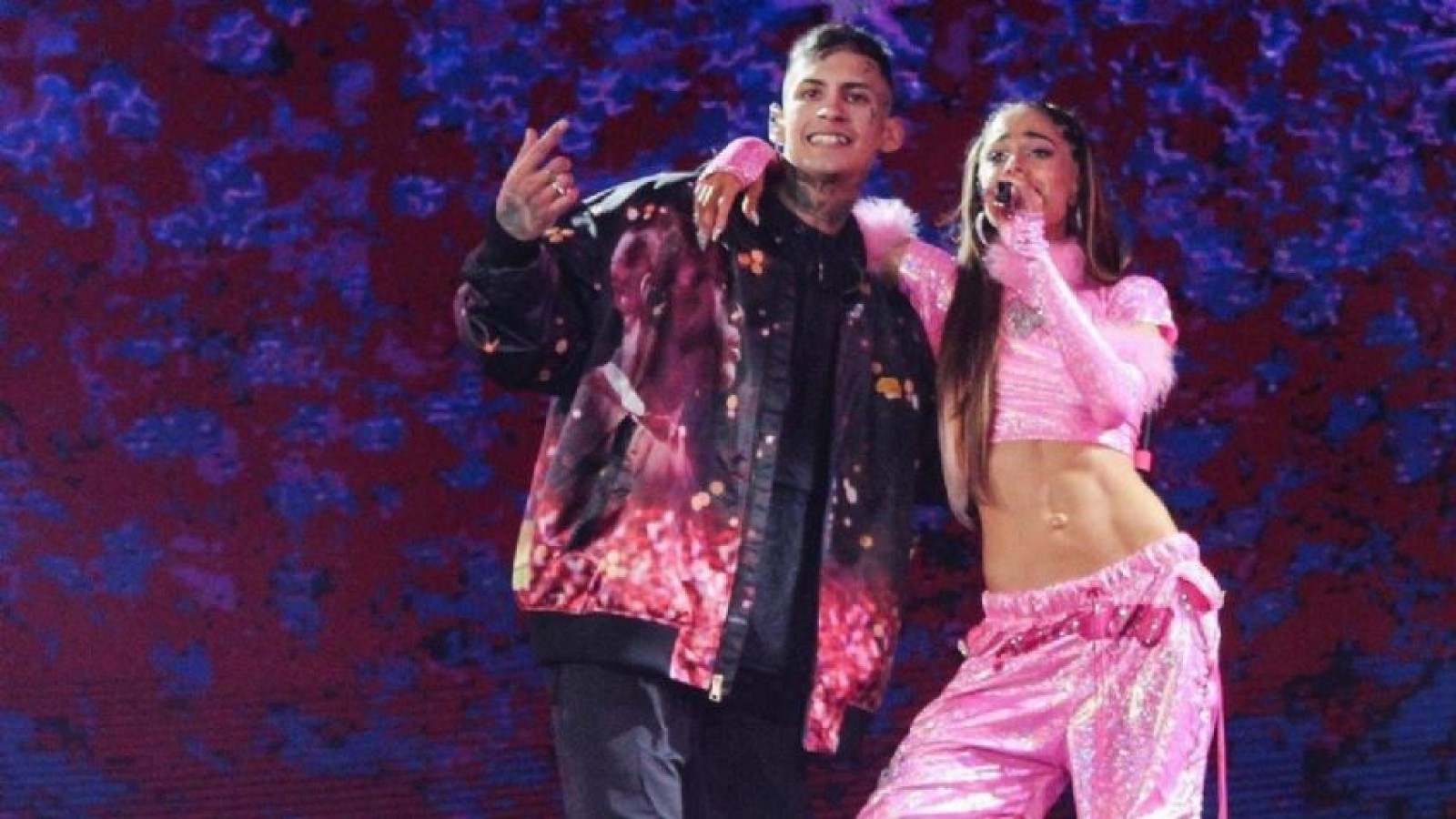 El entorno de L-Gante sale a dar explicaciones sobre la polémica en el show de Tini Stoessel